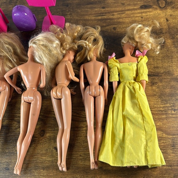 Barbie Doll Collection with Pink and Yellow Outfits set Of 8 Barbies & 4 Toys - Picture 9 of 12